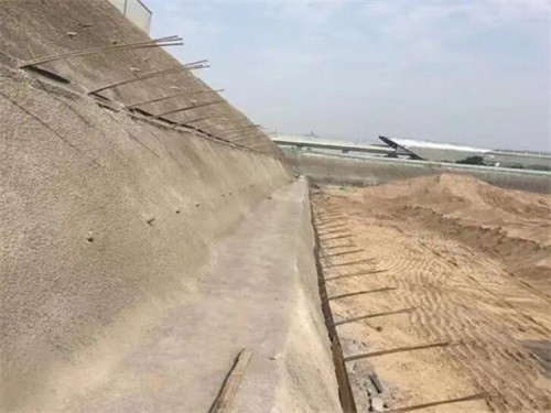 绥中河道边坡加固